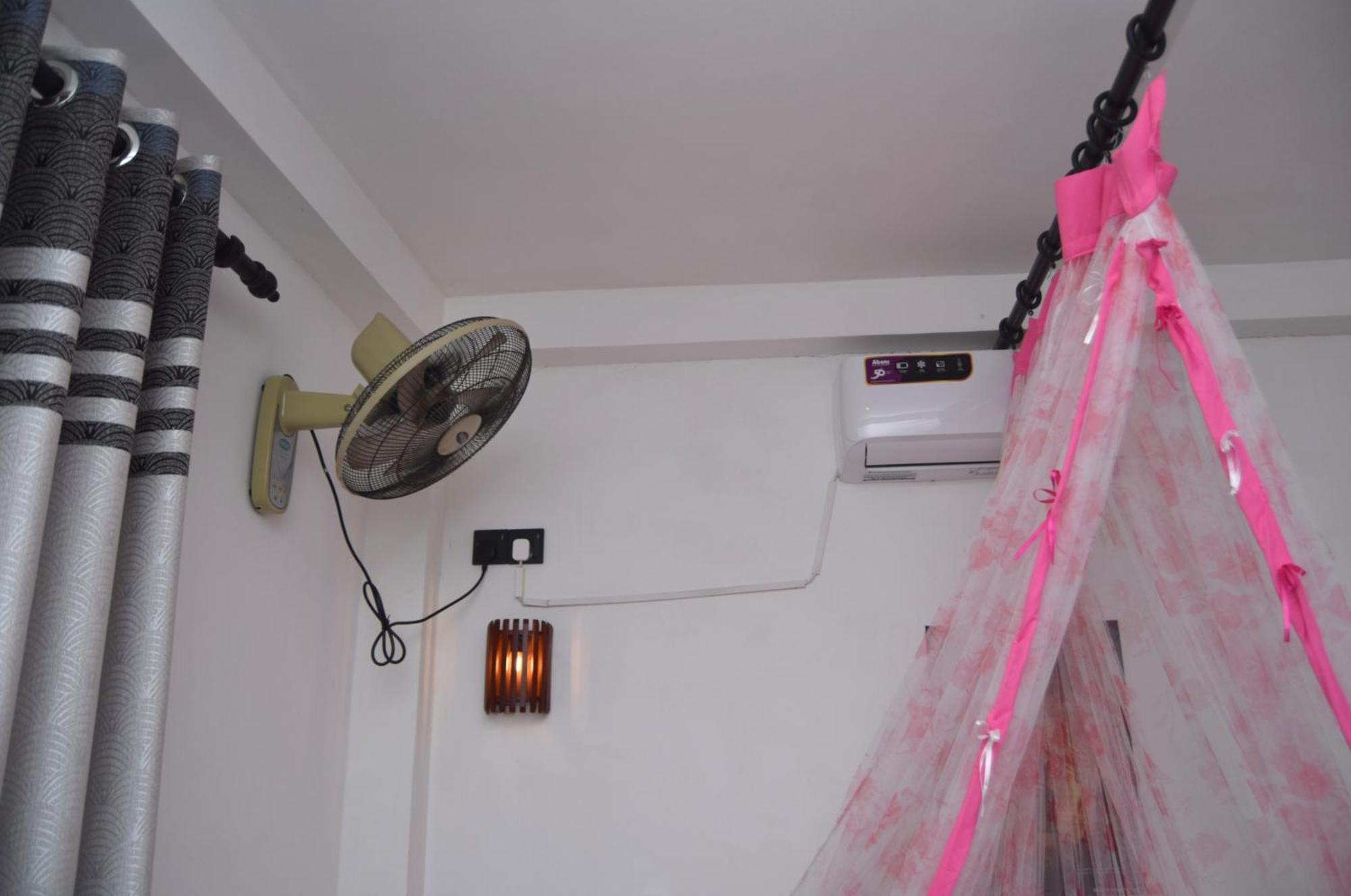 Kosi Giggles Resort Weligama Εξωτερικό φωτογραφία