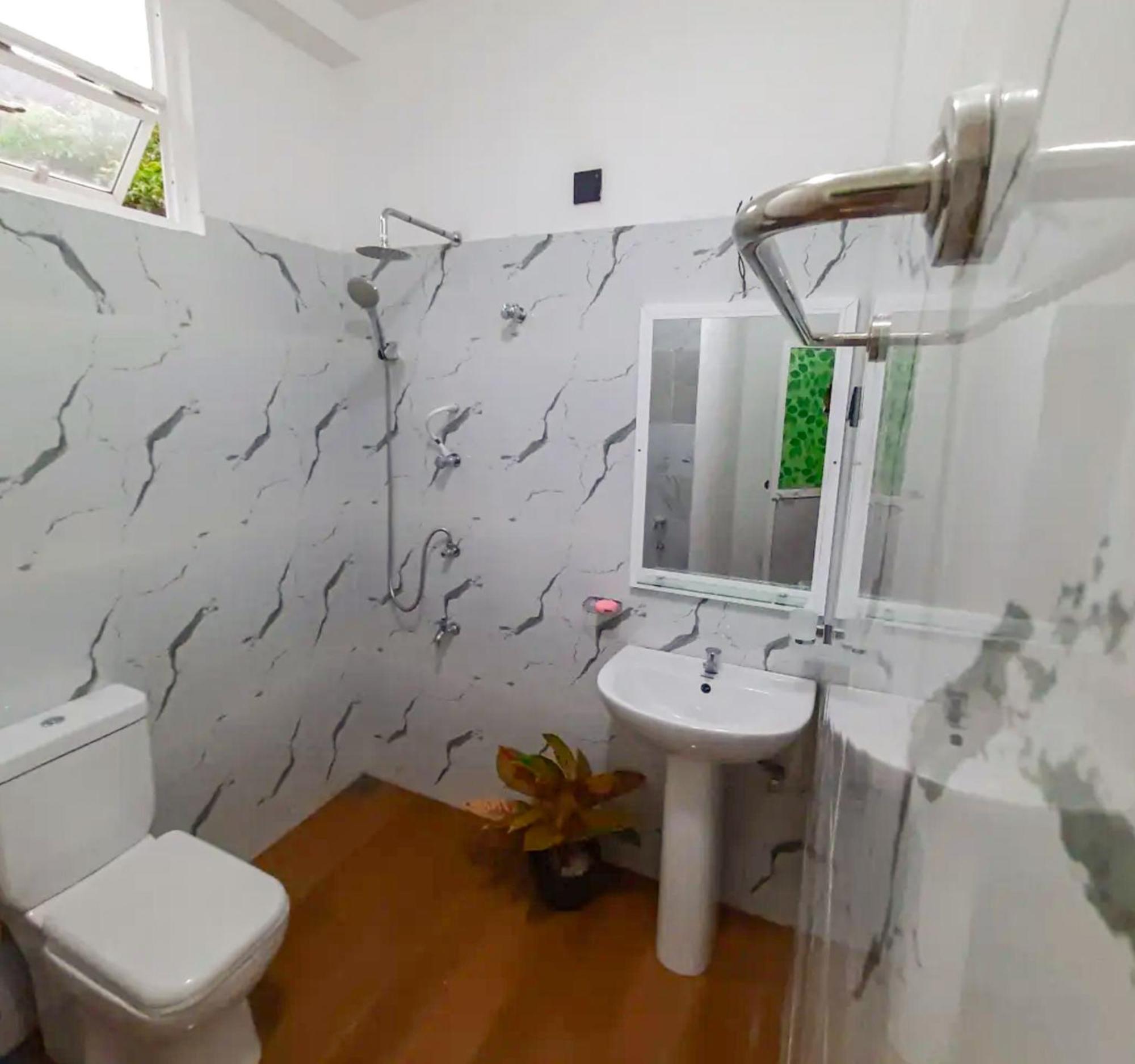 Kosi Giggles Resort Weligama Εξωτερικό φωτογραφία