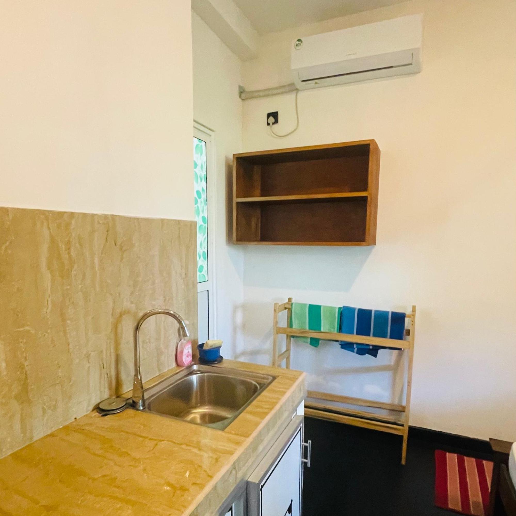 Kosi Giggles Resort Weligama Εξωτερικό φωτογραφία